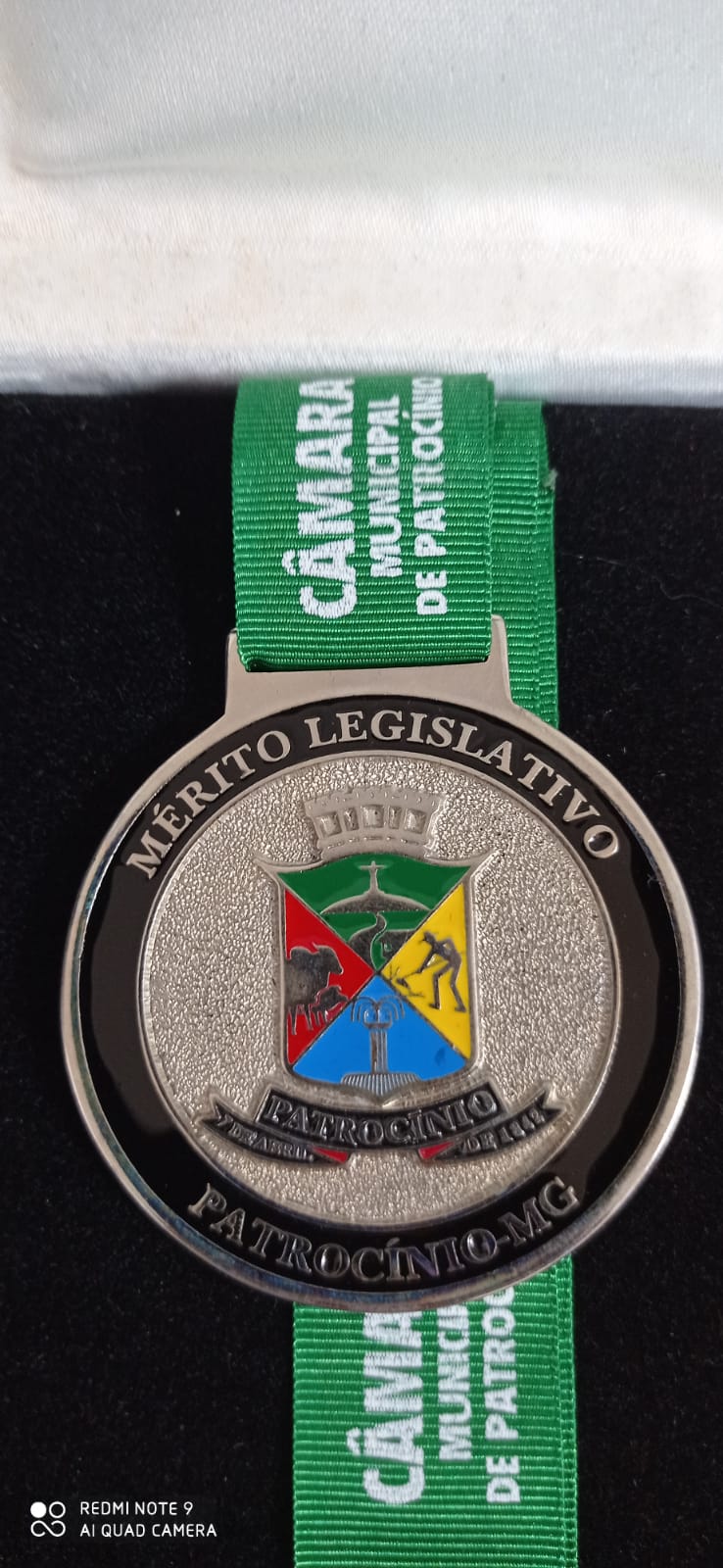 CÂMARA MUNICIPAL REALIZARÁ A ENTREGA DA MEDALHA DO “MÉRITO LEGISLATIVO” NESTA TERÇA (26)