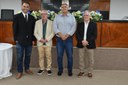 PRESIDENTE NIKOLAS ELIAS DÁ POSSE AOS VEREADORES SUPLENTES BEBÉ, DR. MARCO ANTÔNIO E PANXITA